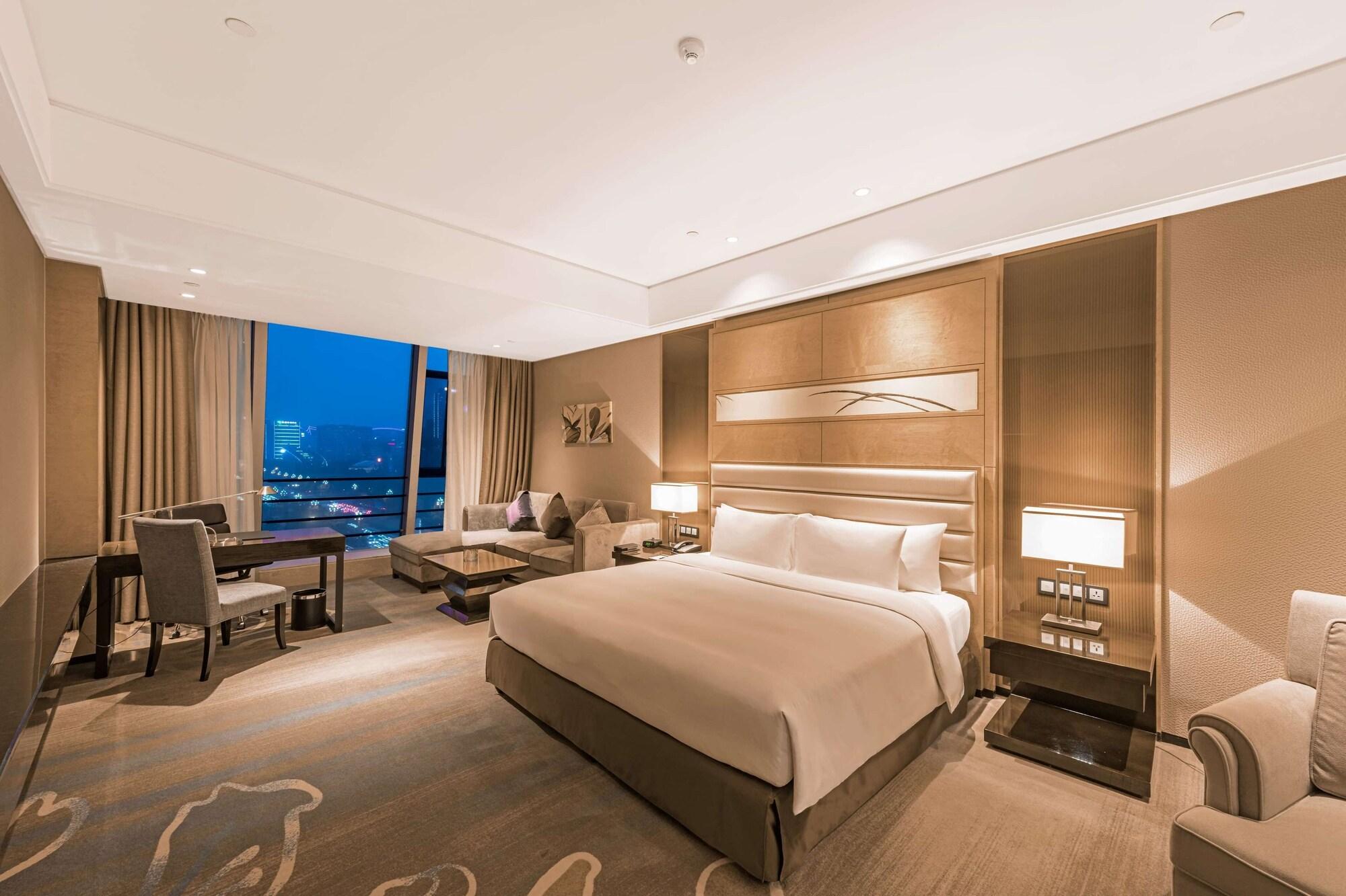 Howard Johnson Hi - Tech Plaza Chengdu Extérieur photo